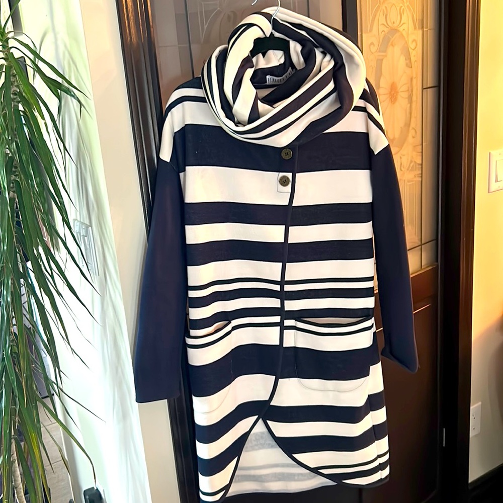 🍁 Rebecca King Jacket - Like New!